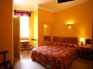 Alizea Hotel 2*